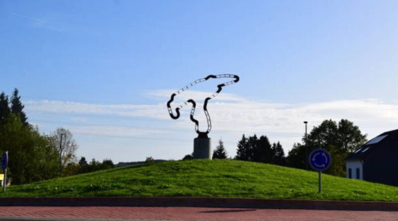 Satellitenfabrik Wallonien