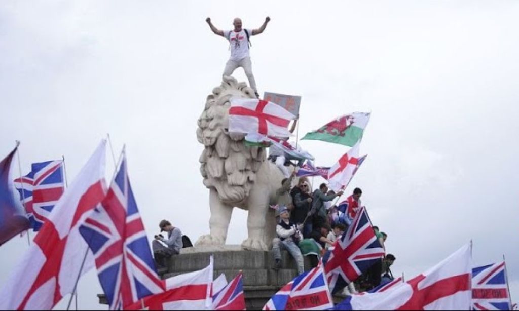 elon musk kaempfe oder stirb london kundgebung