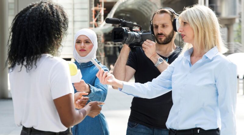 Filmstar-Interviews und Unterhaltungstrubel