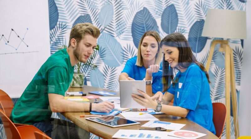 edtech workforce upskilling plattformen schweiz