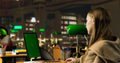 KI-Plattformen für akademische Forschung