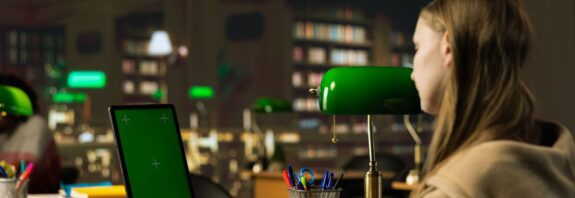 KI-Plattformen für akademische Forschung